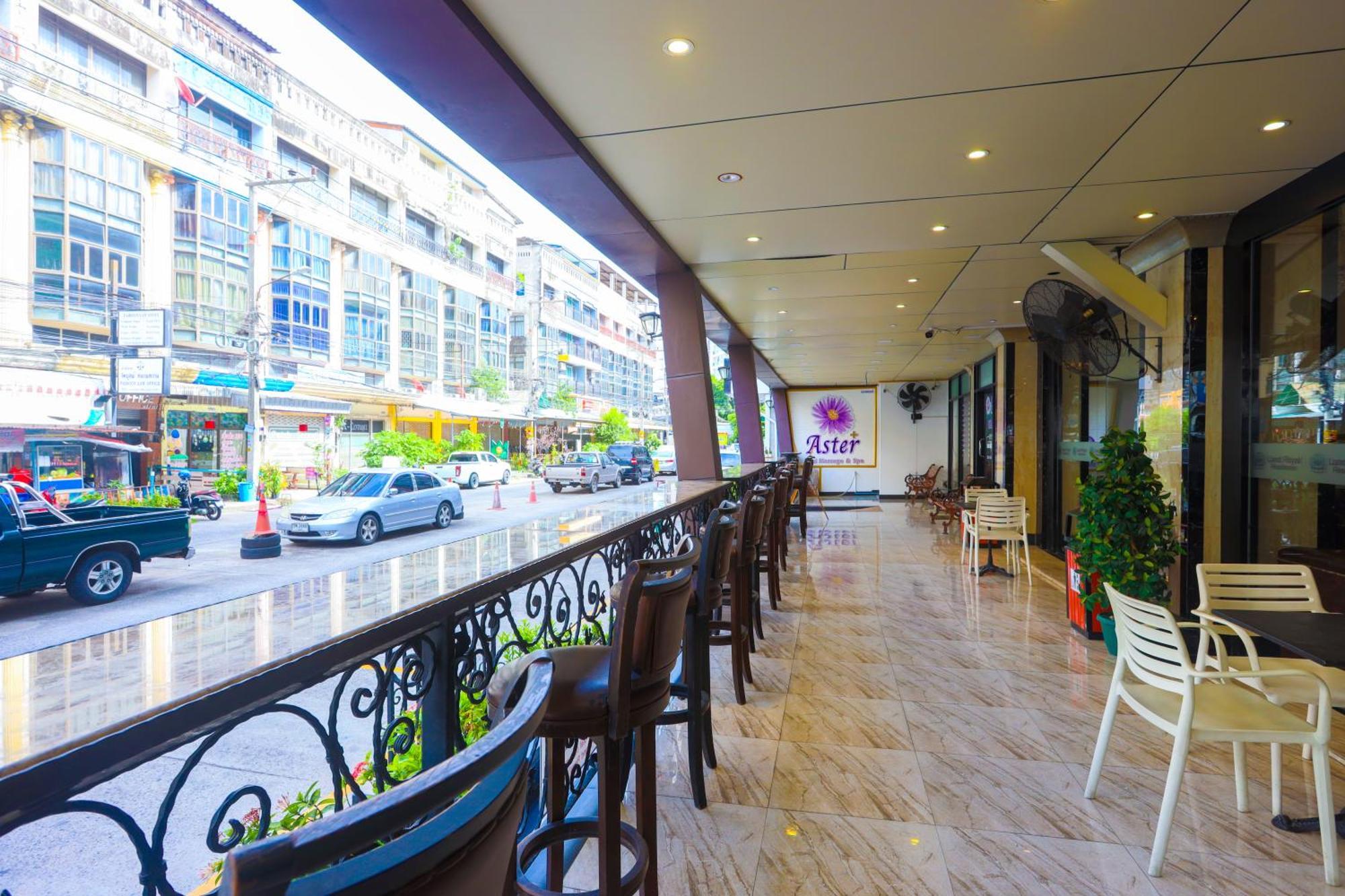 Land Royal Residence Патая Екстериор снимка