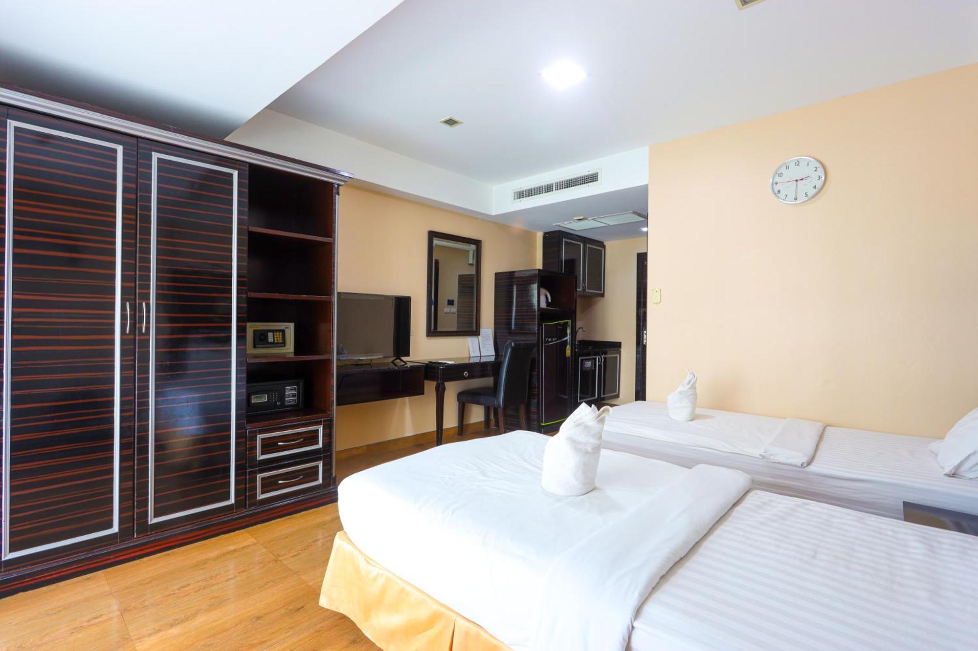 Land Royal Residence Патая Екстериор снимка